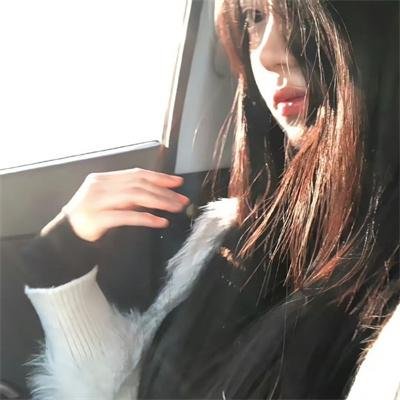 红。白。蓝